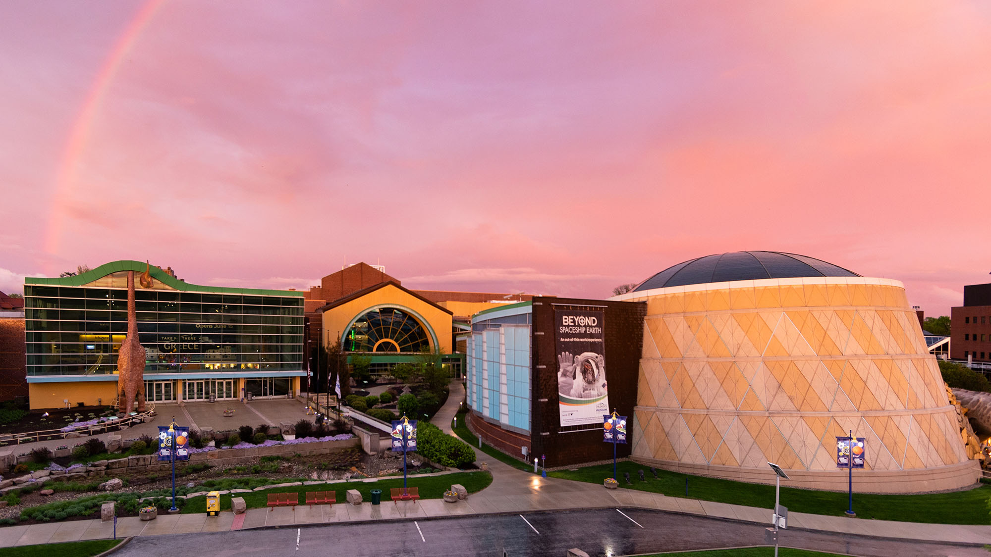 Rainbow over the museum exterior.