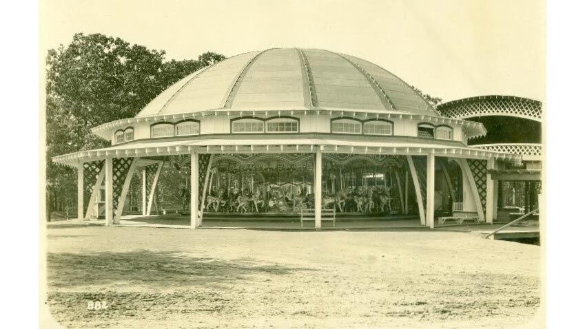 Archive photo of the Carousel at Broad Ripple Park.